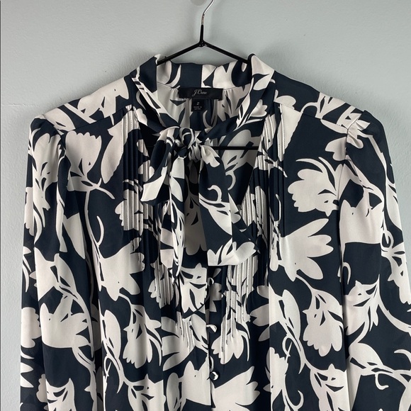 J. Crew Floral Blouse Size 2 - Picture 2 of 11